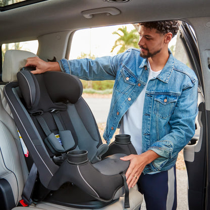 Safety 1st Grow and Go All-in-One Slim Convertible Car Seat